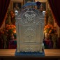 Santa Muerte sur son trône de majesté éternelle
