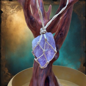 Raw Amethyst Pendant – Protection & Spiritual Elevation